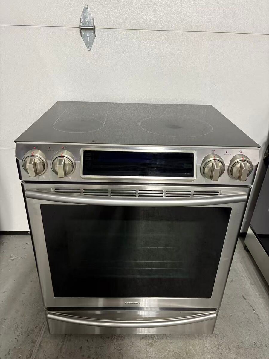 Samsung Samsung Electric Stove NE58F9710WS - View 7