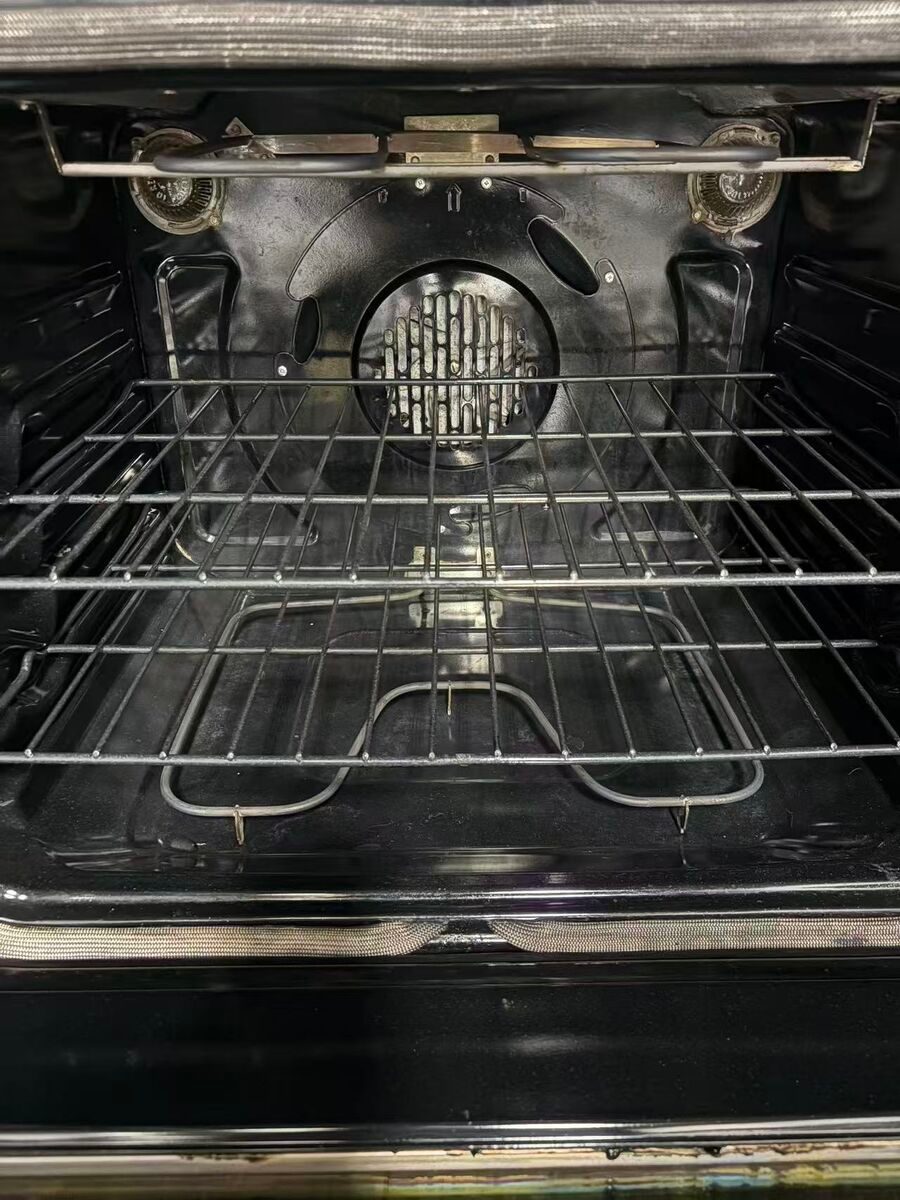 GE GE Cafe Gas stove CC2S985SET6SS - View 3