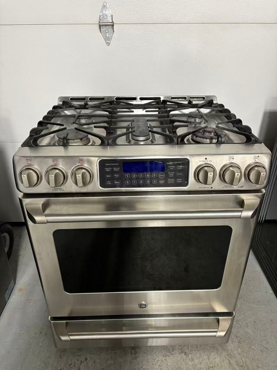 GE GE Cafe Gas stove CC2S985SET6SS - View 9