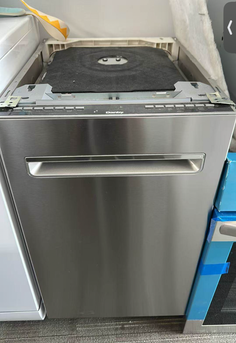 Danby 18 Inch Top Control Built-In Dishwasher DDW1832ESS DDW1832ESS