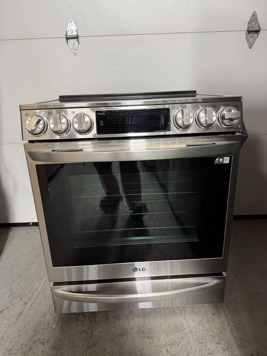LG LG Stainless Steel Electric Range – Convection Oven FTQ307NWGXAC - View 4