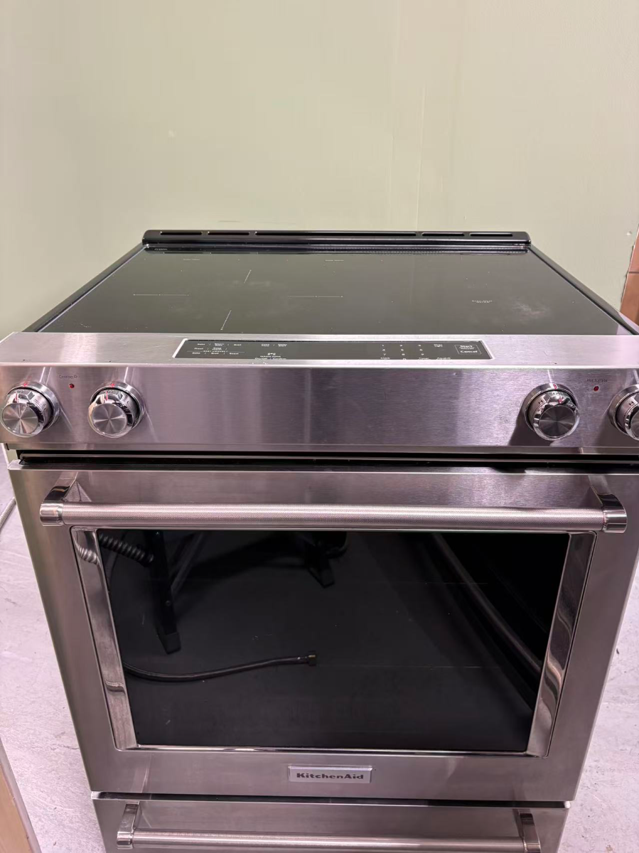 KitchenAid KitchenAid 30” Electric Convection Range - Stainless Steel YJSEG700ESS3 - View 3
