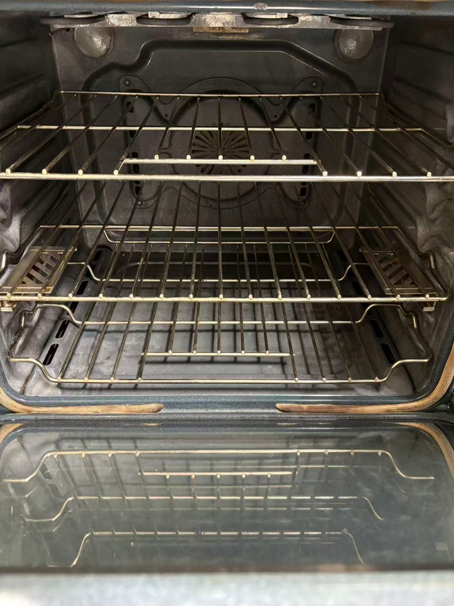 KitchenAid KitchenAid 30” Electric Convection Range - Stainless Steel YJSEG700ESS3 - View 4