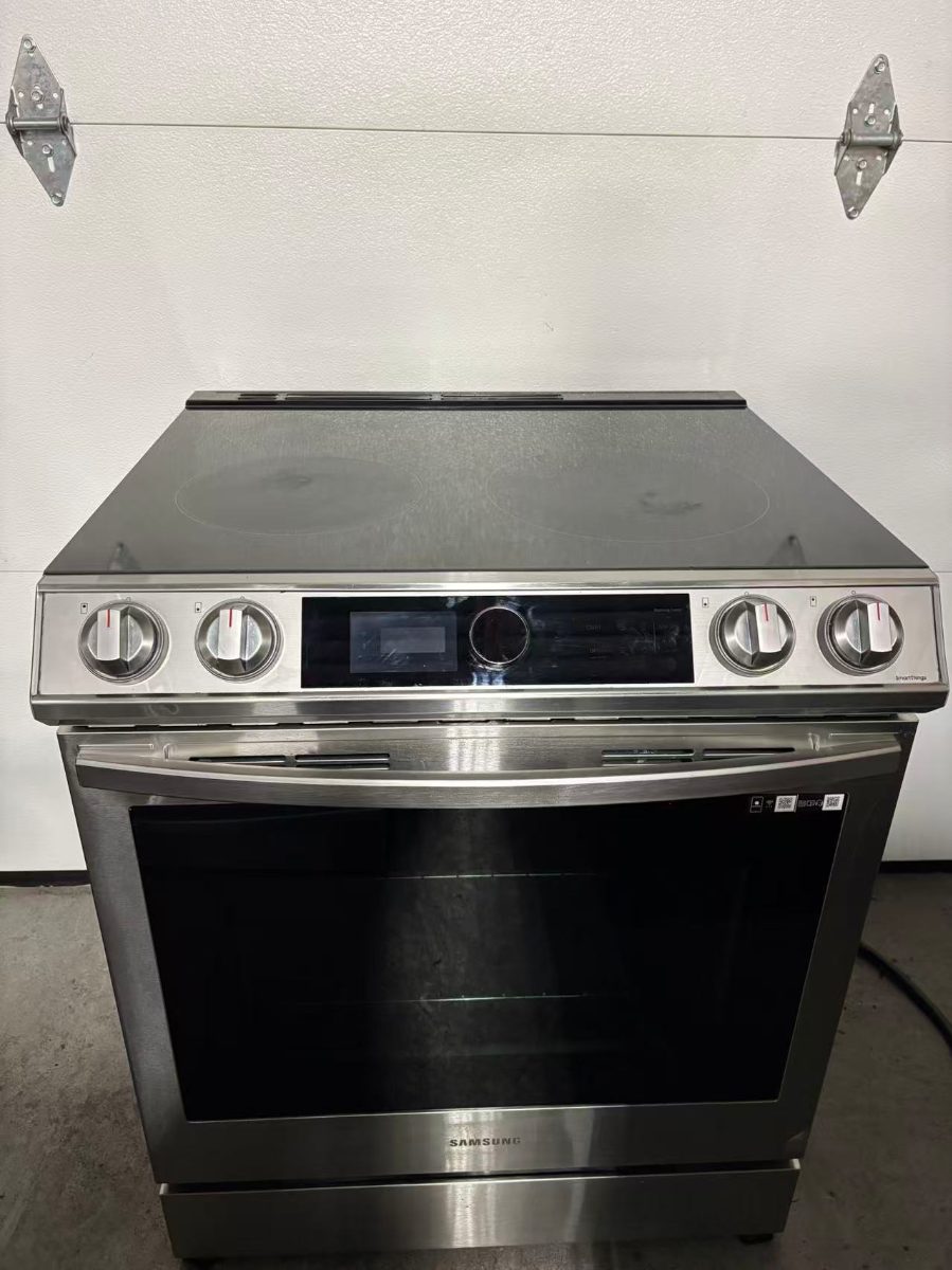 Samsung 30”Samsung Slide-In Electric Range – Air Fry – Smart Wi-Fi – 2023 Model NE63T8711SS/AC - View 4