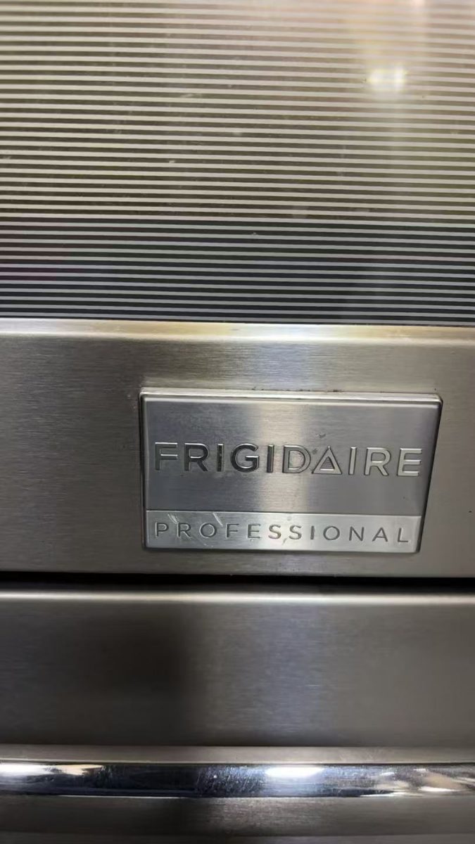 Frigidaire 30”Frigidaire Professional Stainless Steel Electric Range CPEF3081KFF - View 7