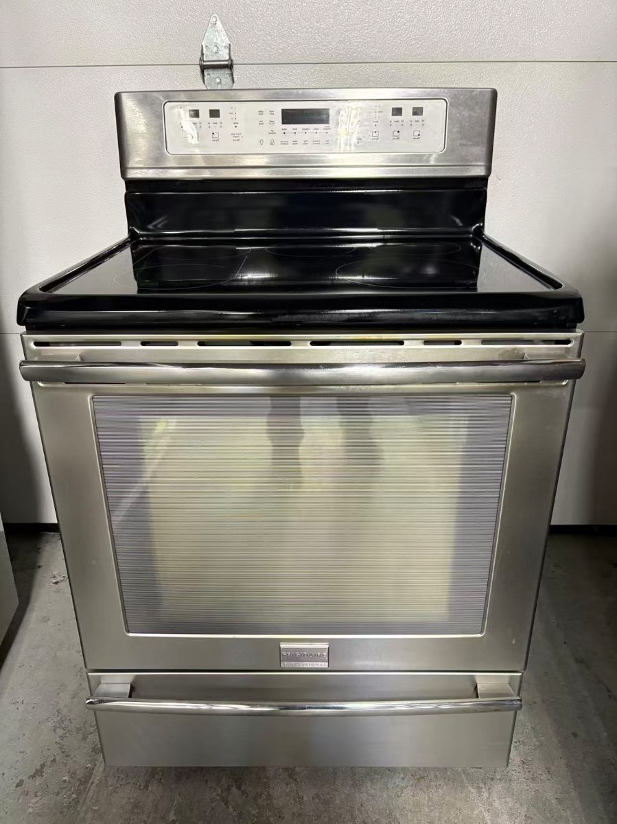 Frigidaire 30”Frigidaire Professional Stainless Steel Electric Range CPEF3081KFF - View 9