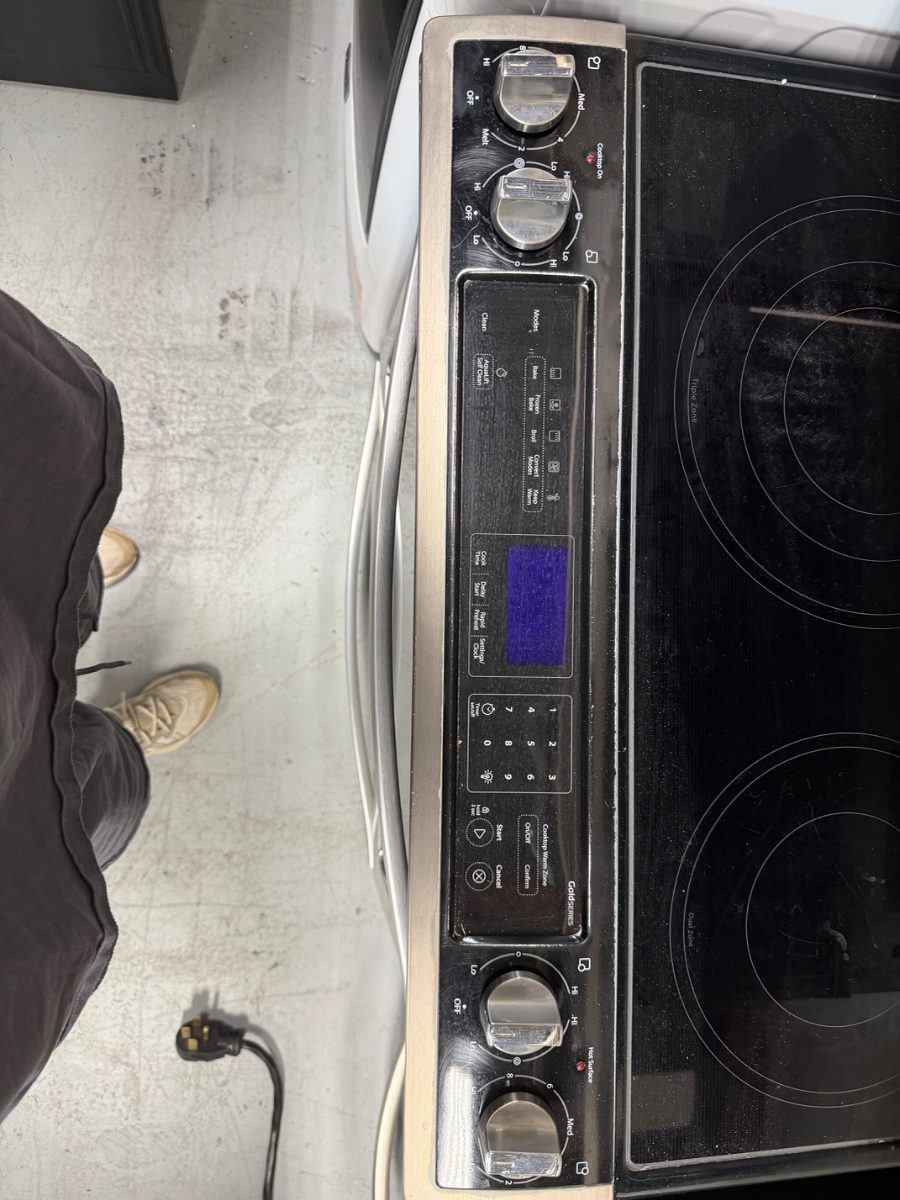 Whirlpool Whirlpool Electric Stove YWEE747H0FS1 - View 6
