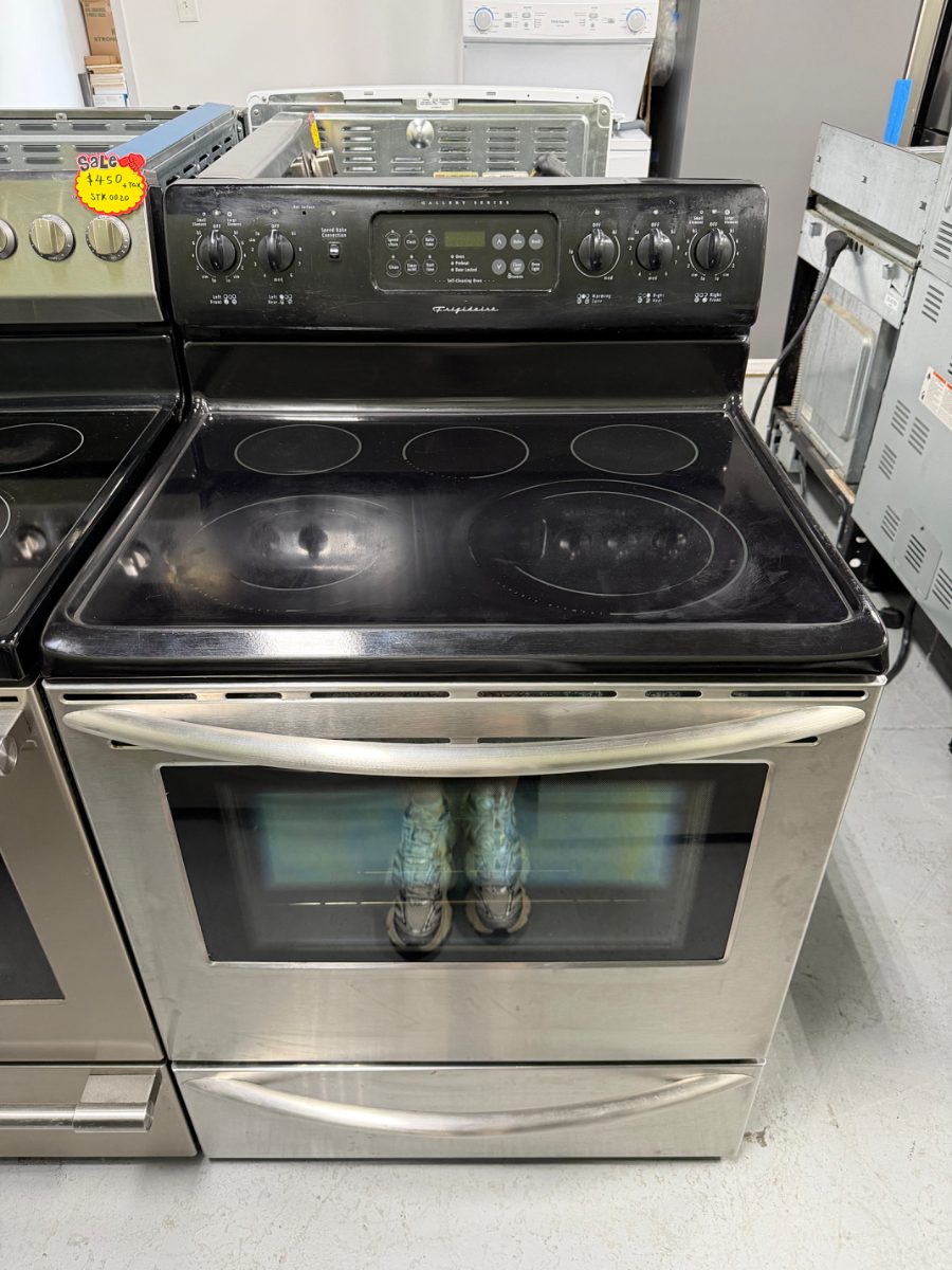 Frigidaire 30”Frigidaire Gallery Series Electric Range - View 2