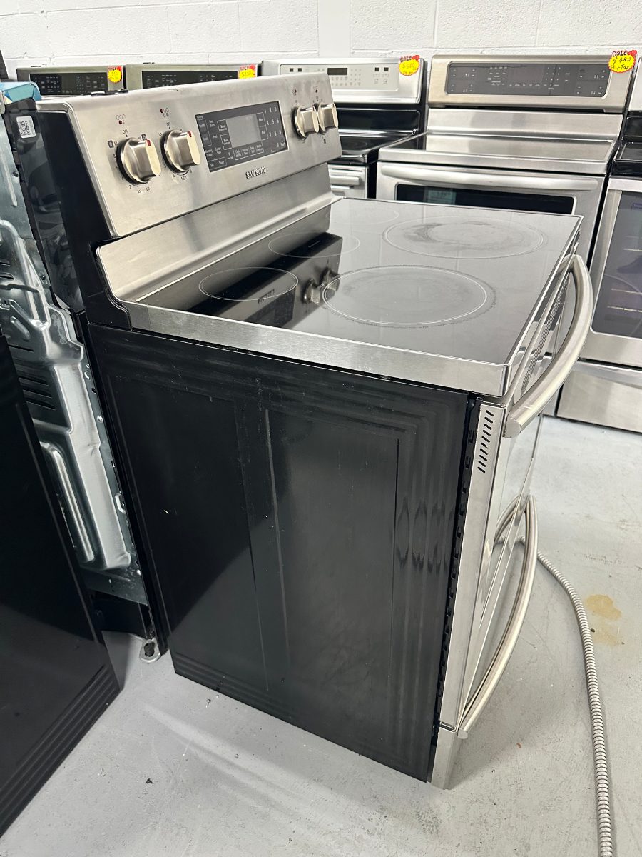 Samsung Samsung electric stove FE-R700WX