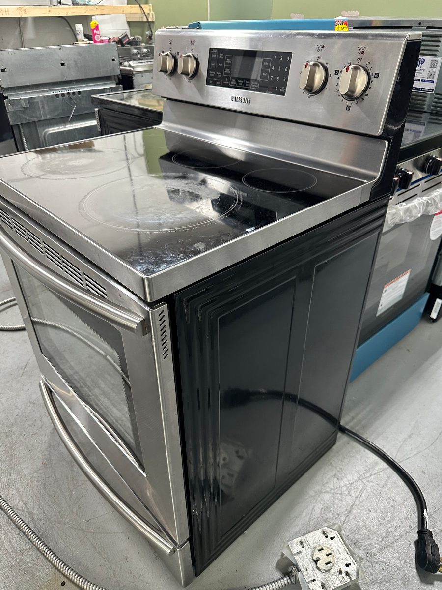 Samsung Samsung electric stove FE-R700WX - View 2