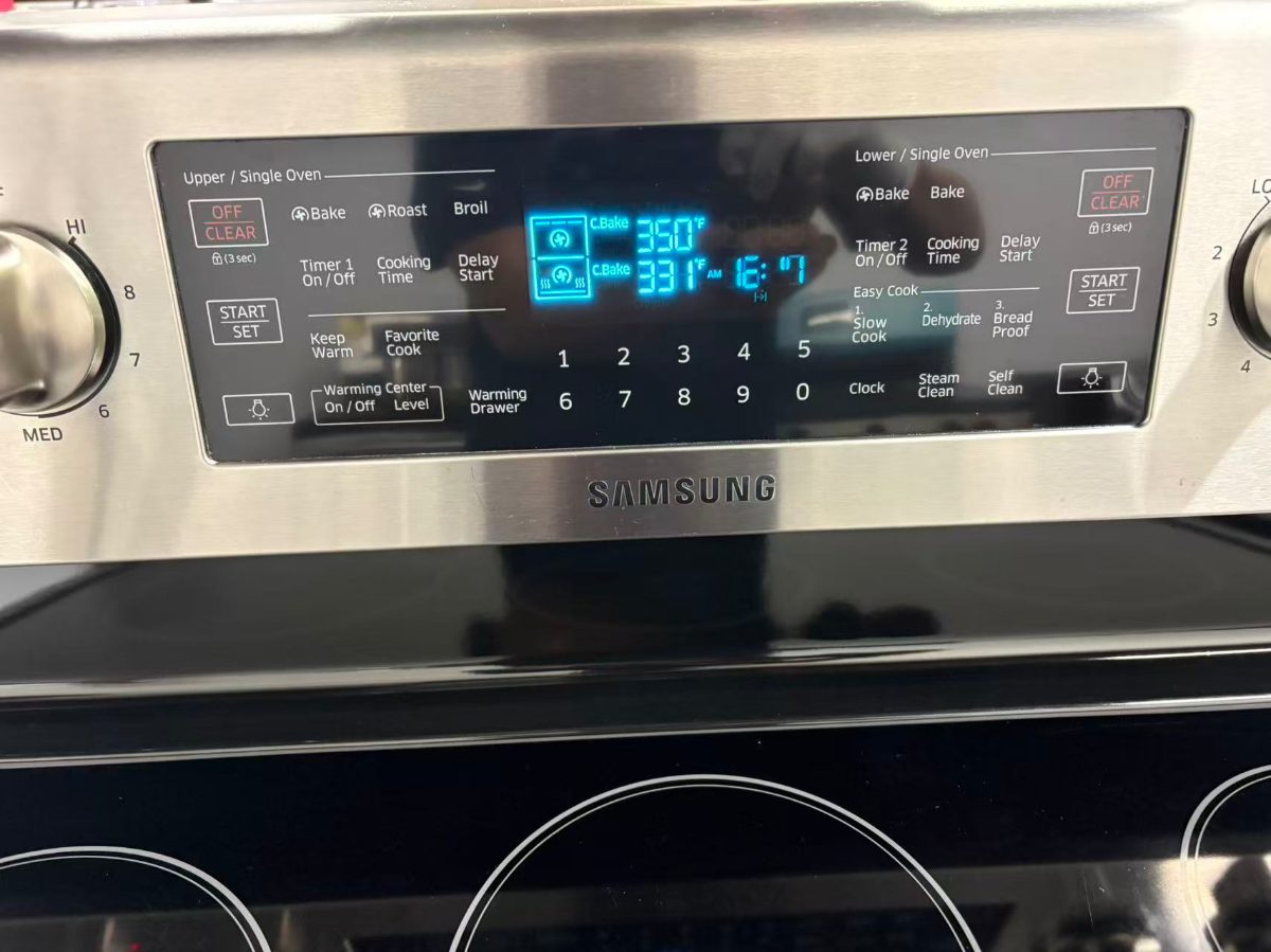 Samsung 30" Samsung Electric Range NE59J7850WS/AC - View 6