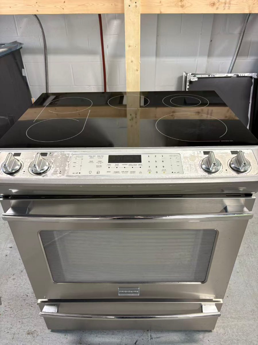 Frigidaire Frigidaire Professional Electric Range – Stainless Steel CPEF3085KFA - View 3