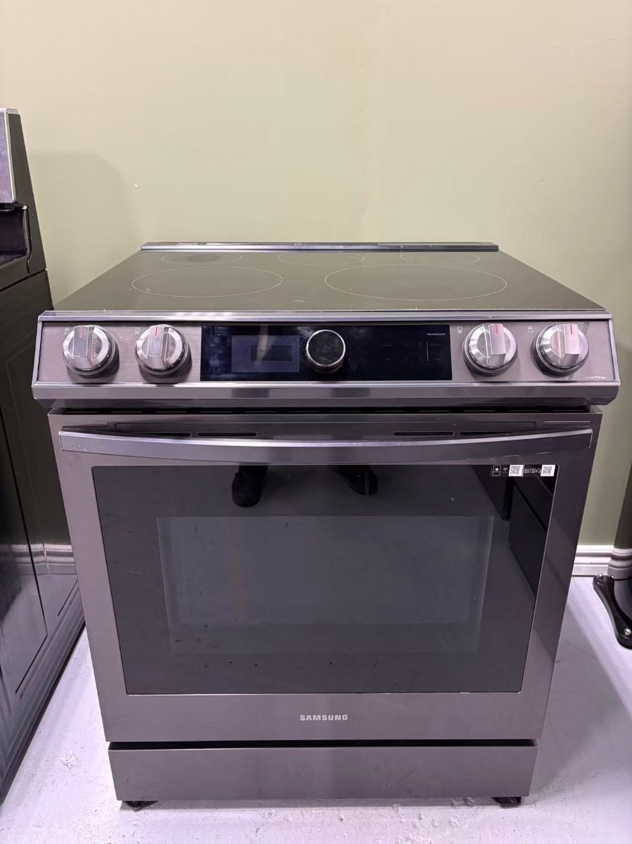 Samsung 30”Samsung Electric Slide‑in Range NE63T8711SG | Black Stainless Steel, 5‑Burner Ceramic Cooktop NE63T8711SG - View 2