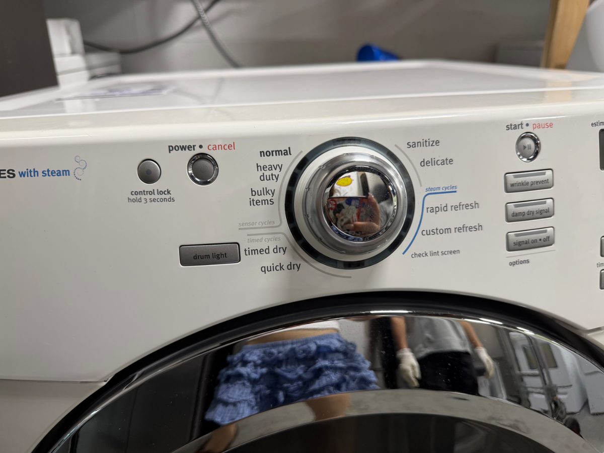 Maytag Maytag 27‑inch 5000 Series Steam Electric Dryer | 21‑Day Warranty YMEDE500VWI - View 3